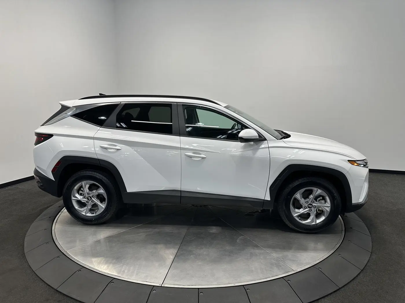 2024 Hyundai Tucson - $23,599