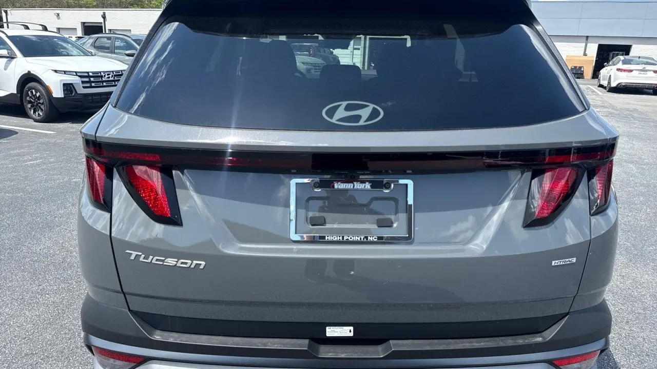 2026 Hyundai TUCSON SEL