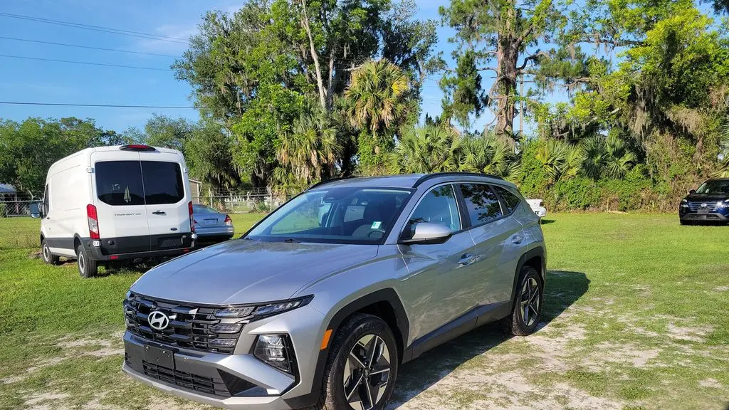 2025 Hyundai TUCSON SEL