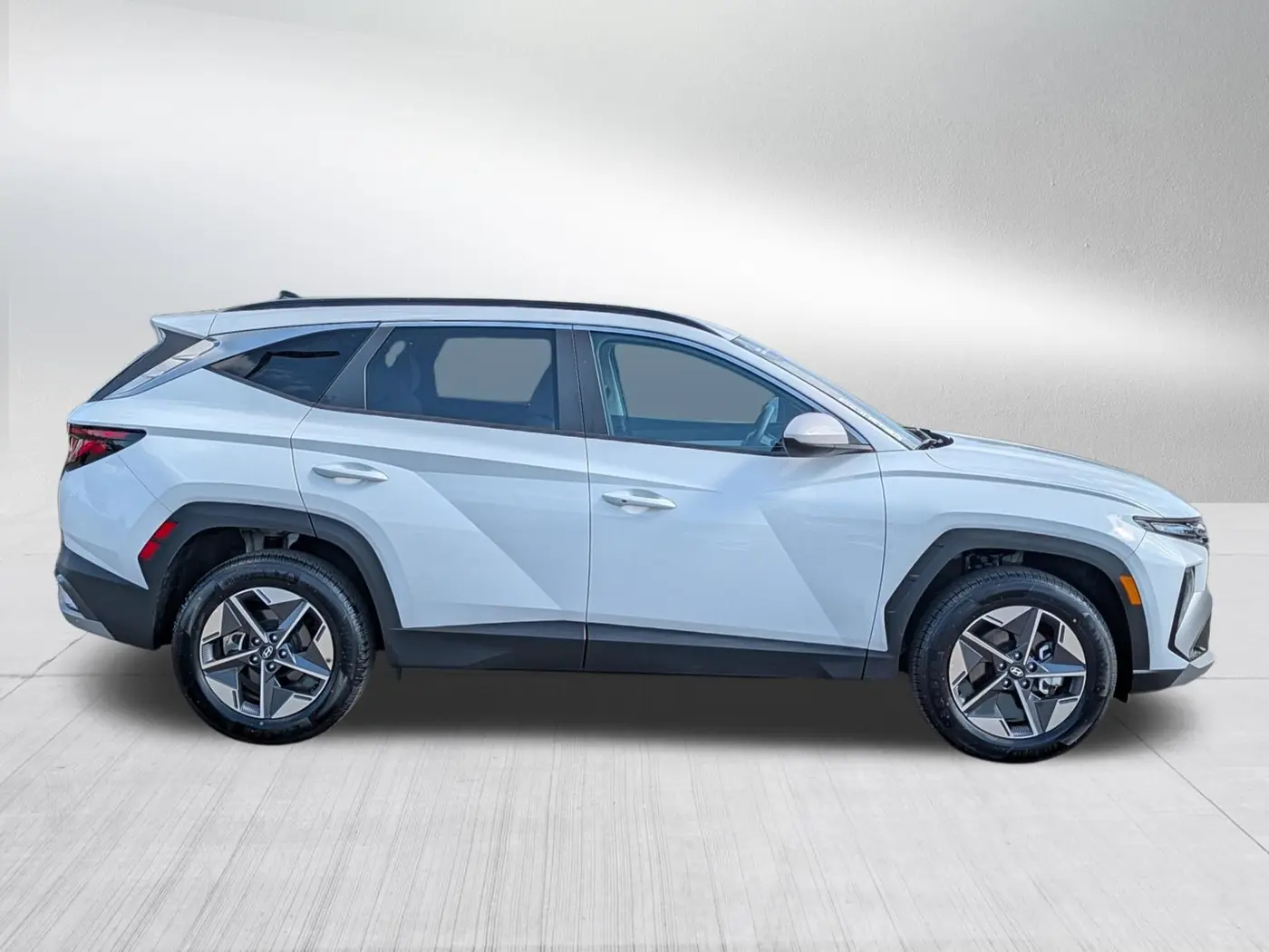 2026 Hyundai Tucson - $27,550
