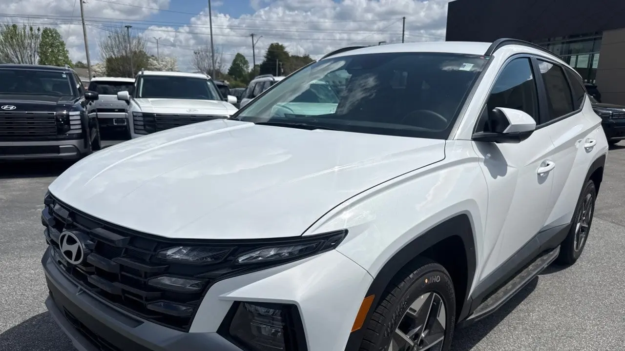 2026 Hyundai TUCSON SEL