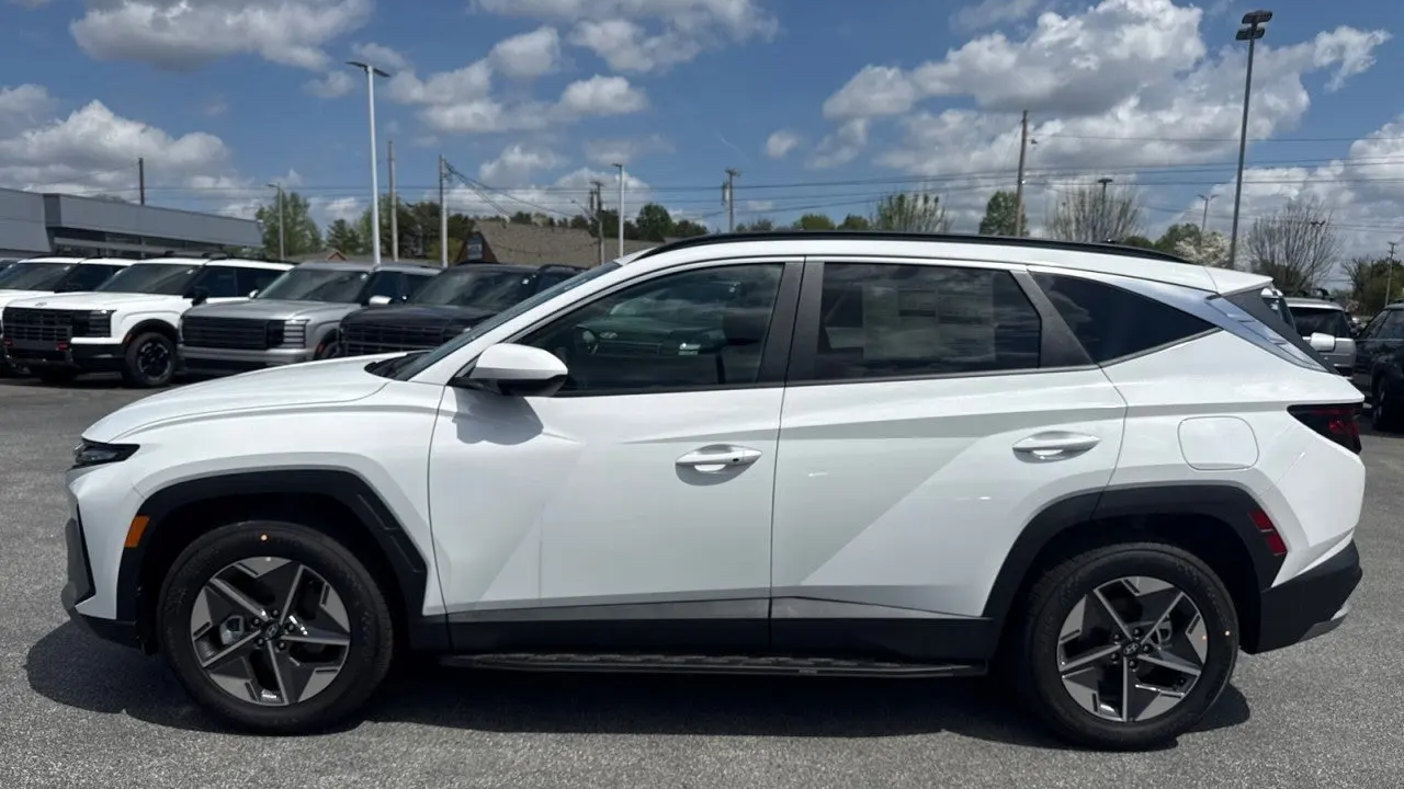 2026 Hyundai TUCSON SEL