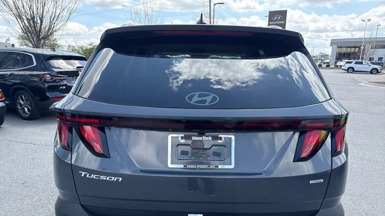 2026 Hyundai TUCSON SEL
