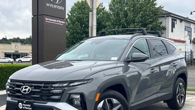 2026 Hyundai TUCSON SEL