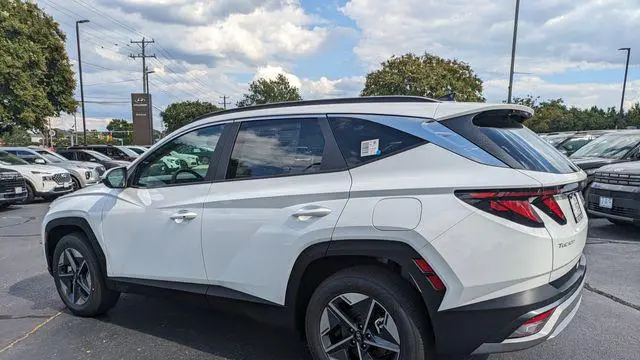 2026 Hyundai TUCSON SEL