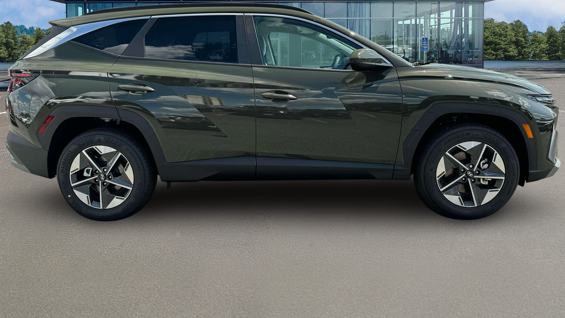 2025 Hyundai TUCSON SEL