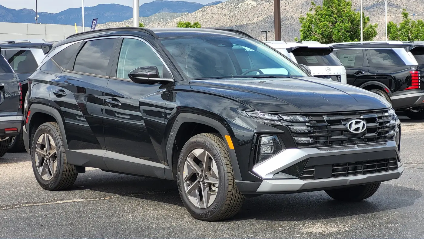 2026 Hyundai TUCSON SEL