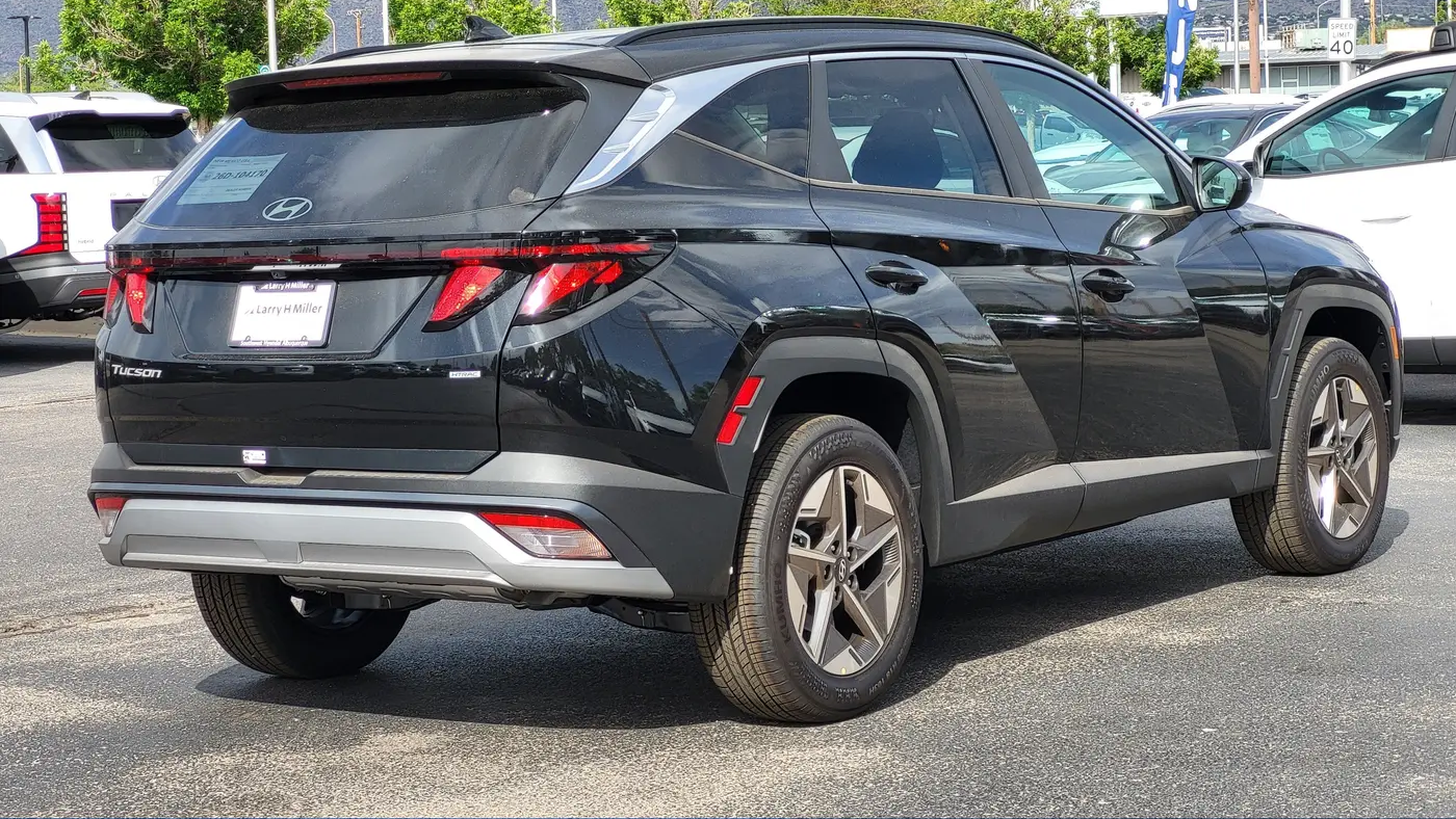 2026 Hyundai TUCSON SEL