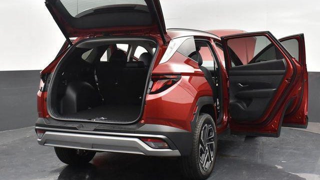 2026 Hyundai TUCSON SEL Plus