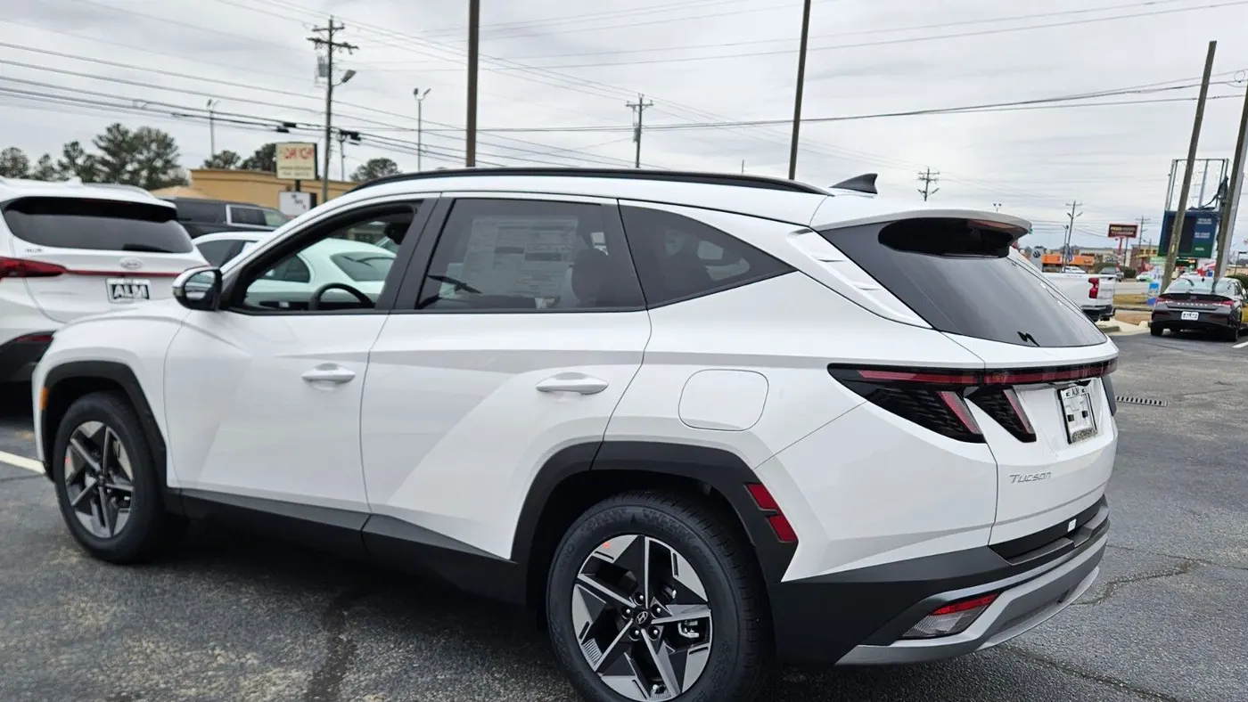 2026 Hyundai TUCSON SEL Premium