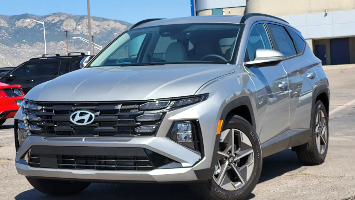 Preowned 2026 Hyundai TUCSON SEL Premium for Sale