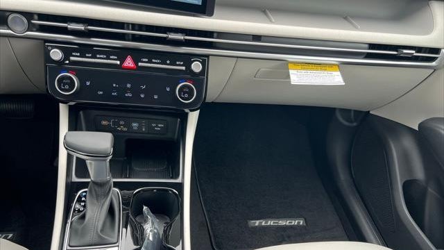 2026 Hyundai TUCSON SEL Premium