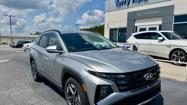 Preowned 2025 Hyundai TUCSON SEL Convenience for Sale
