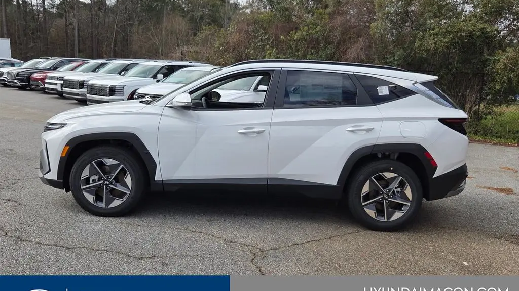2026 Hyundai TUCSON SEL Premium