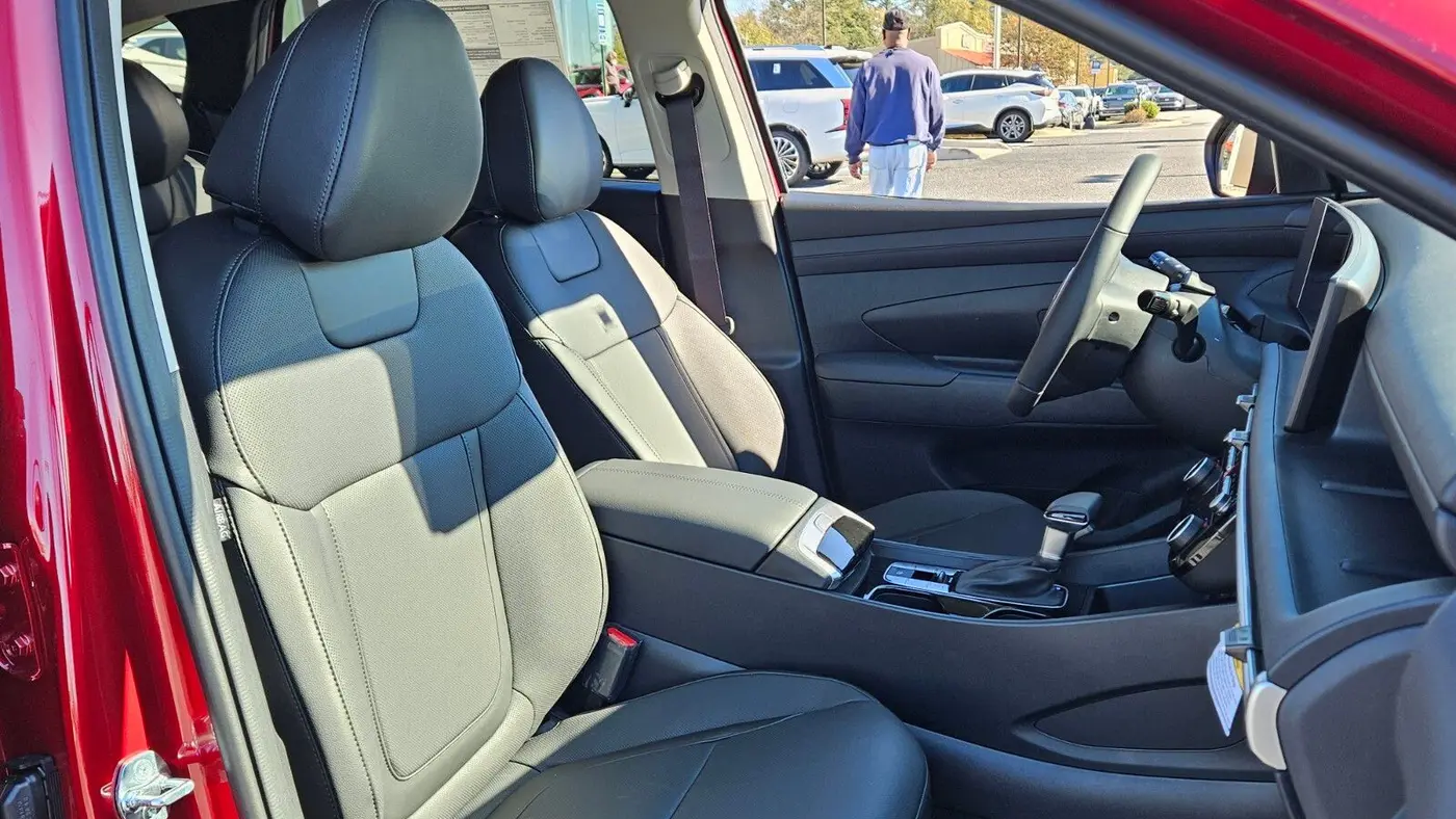 2026 Hyundai TUCSON SEL Premium