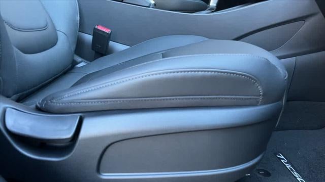 2026 Hyundai TUCSON SEL Premium