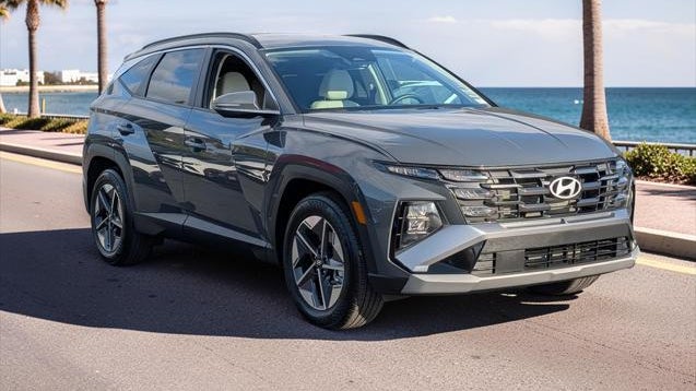 2026 Hyundai TUCSON SEL Premium