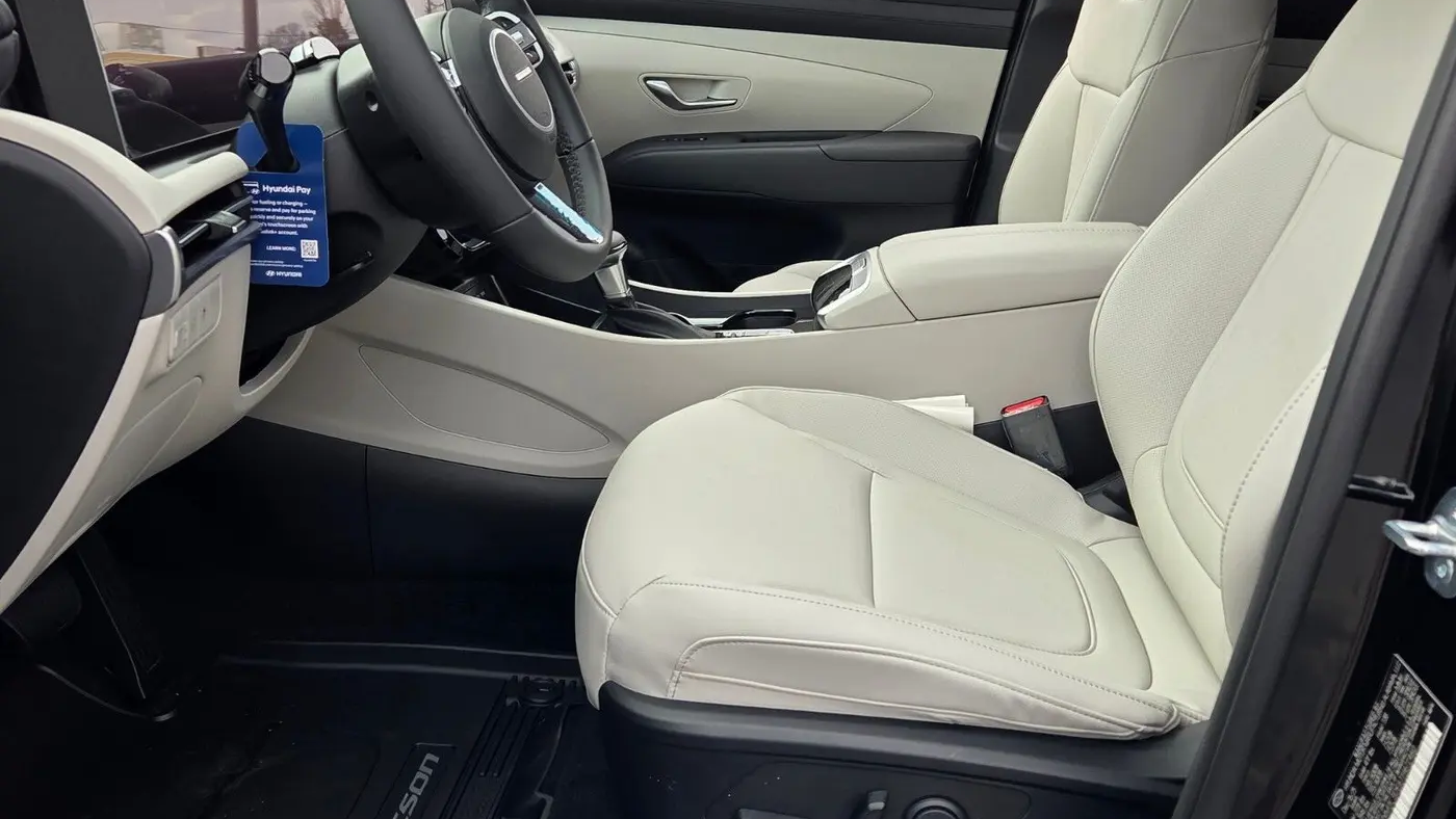 2026 Hyundai TUCSON SEL Premium