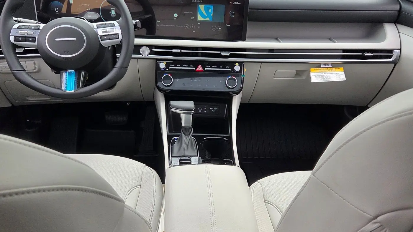 2026 Hyundai TUCSON SEL Premium