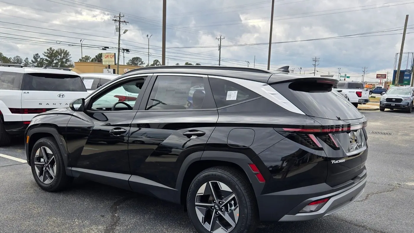 2026 Hyundai TUCSON SEL Premium