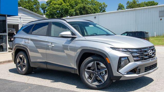 2026 Hyundai TUCSON SEL Premium