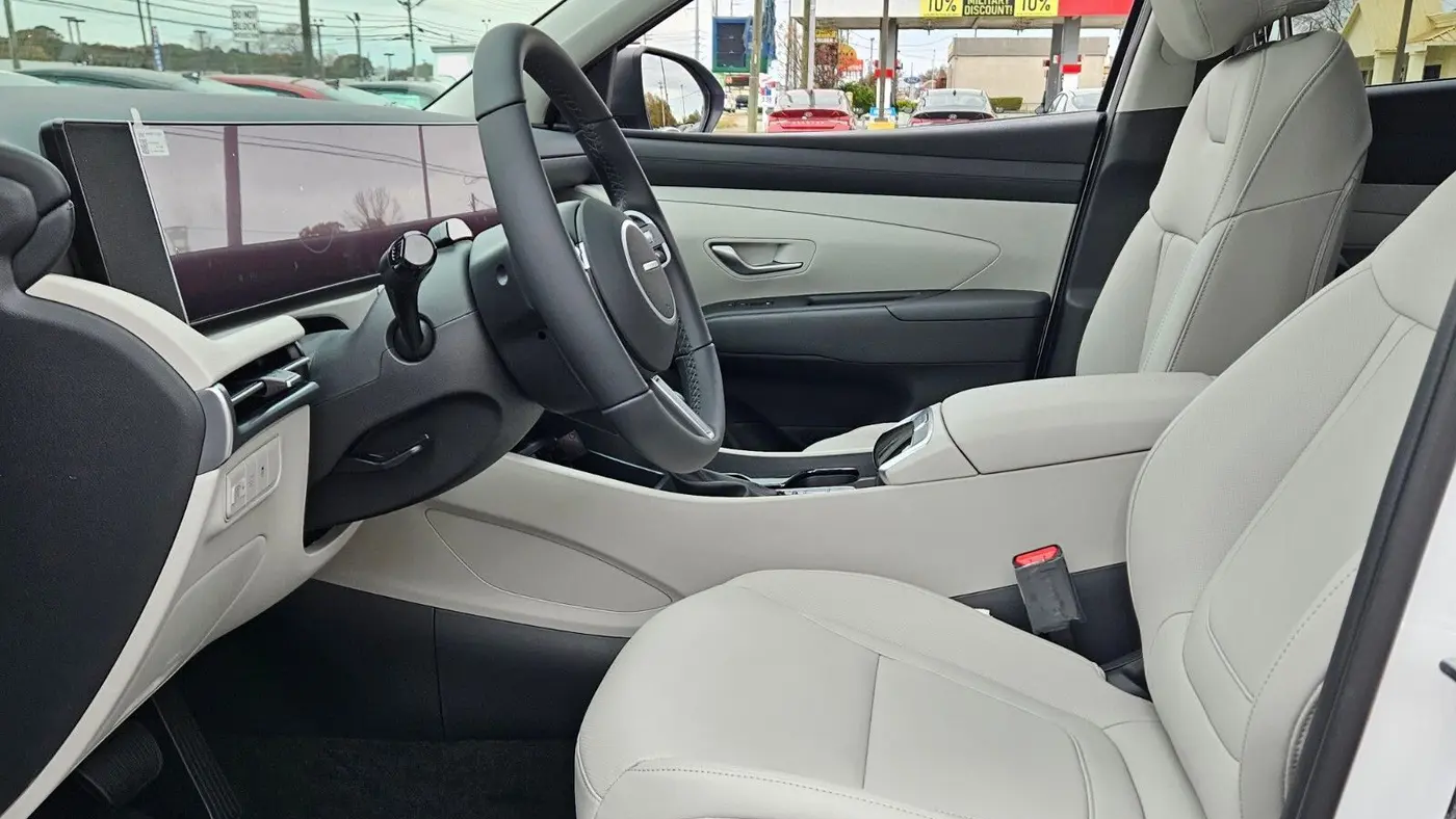 2026 Hyundai TUCSON SEL Premium