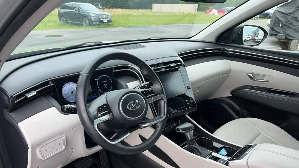2022 Hyundai TUCSON SEL