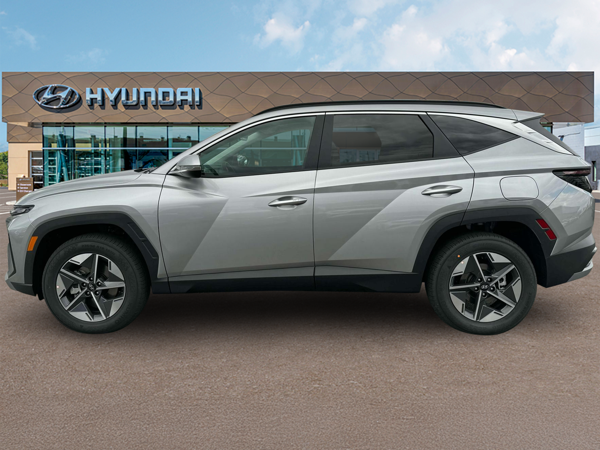 2025 Hyundai TUCSON SEL Convenience — photo 1 of 12