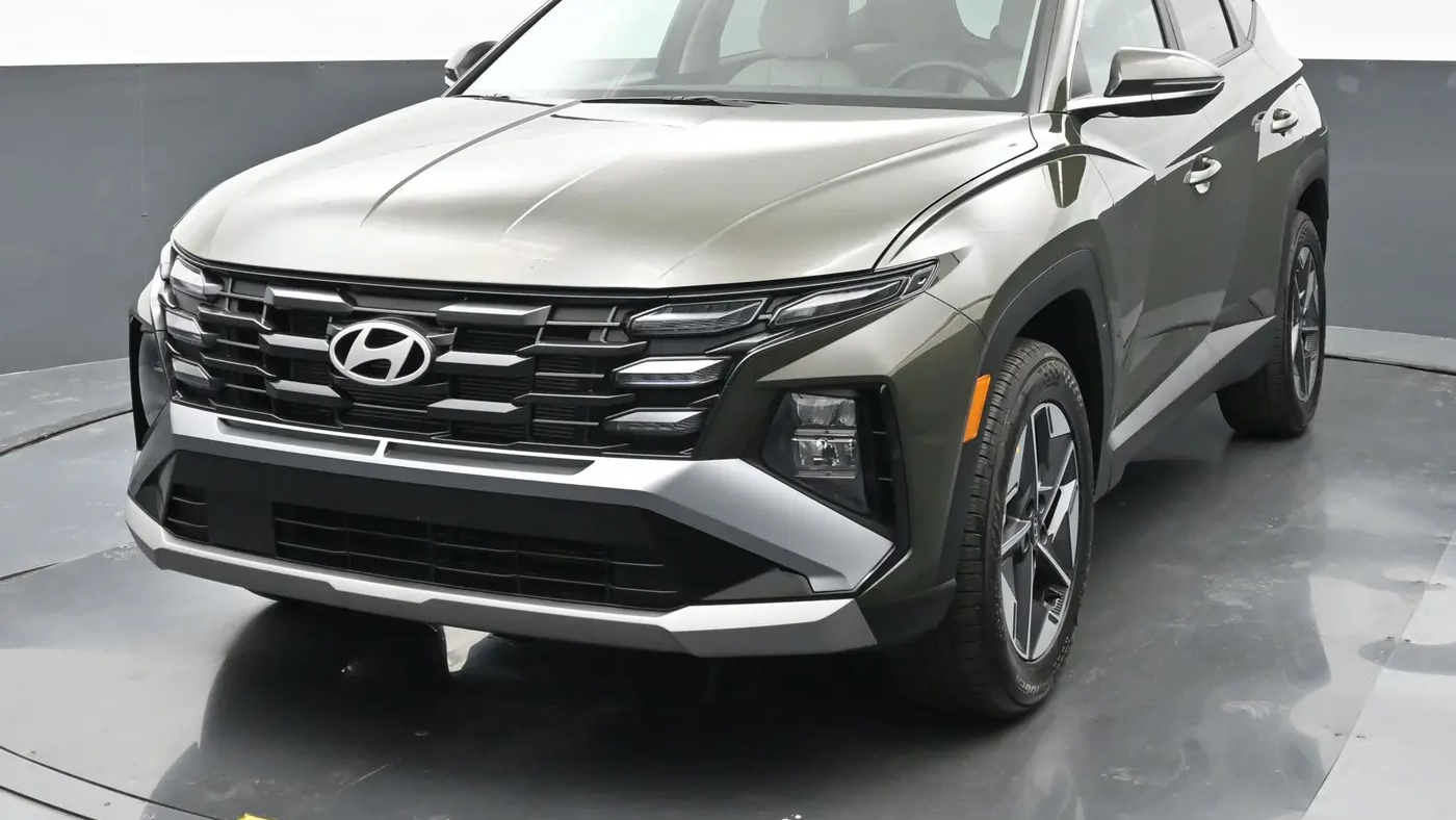 Preowned 2026 Hyundai TUCSON SEL Premium for Sale