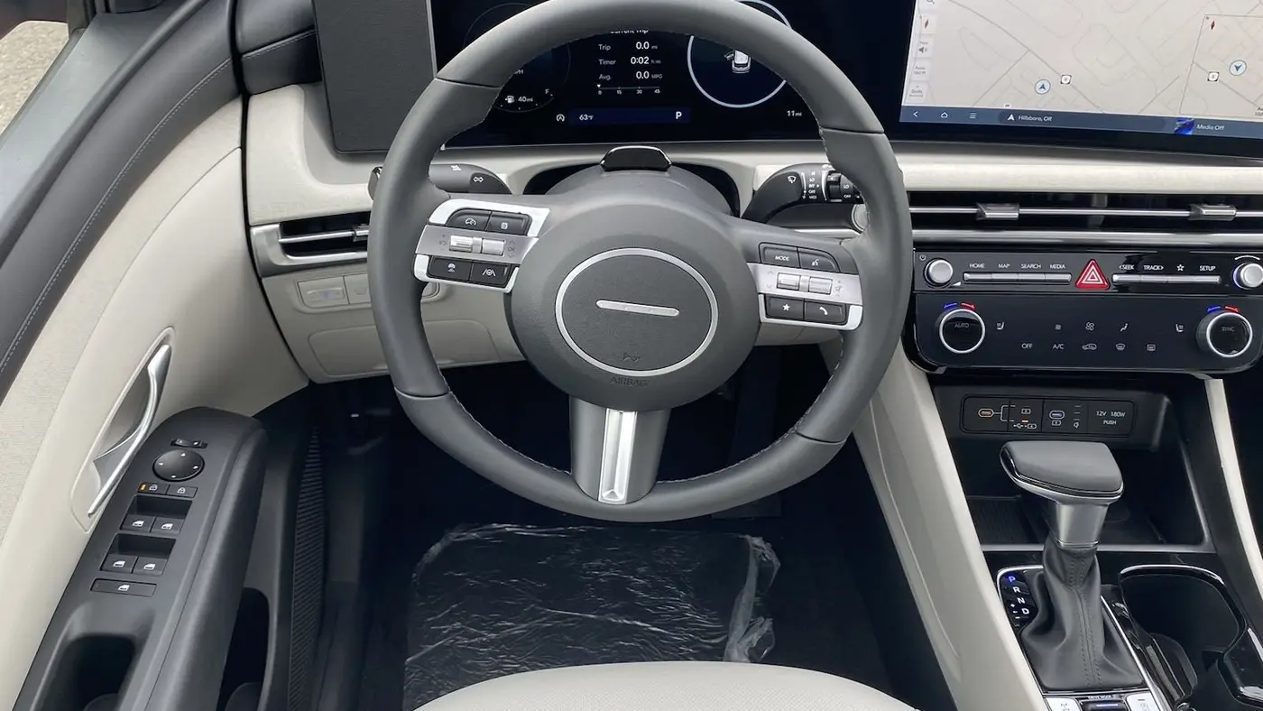 2025 Hyundai TUCSON SEL Convenience