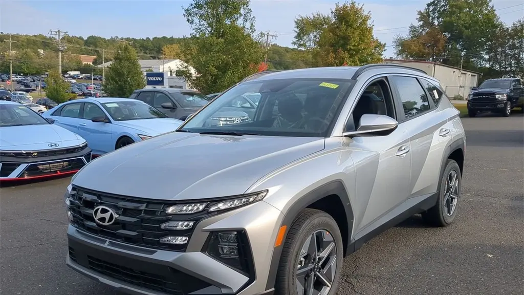 2026 Hyundai TUCSON SEL Premium