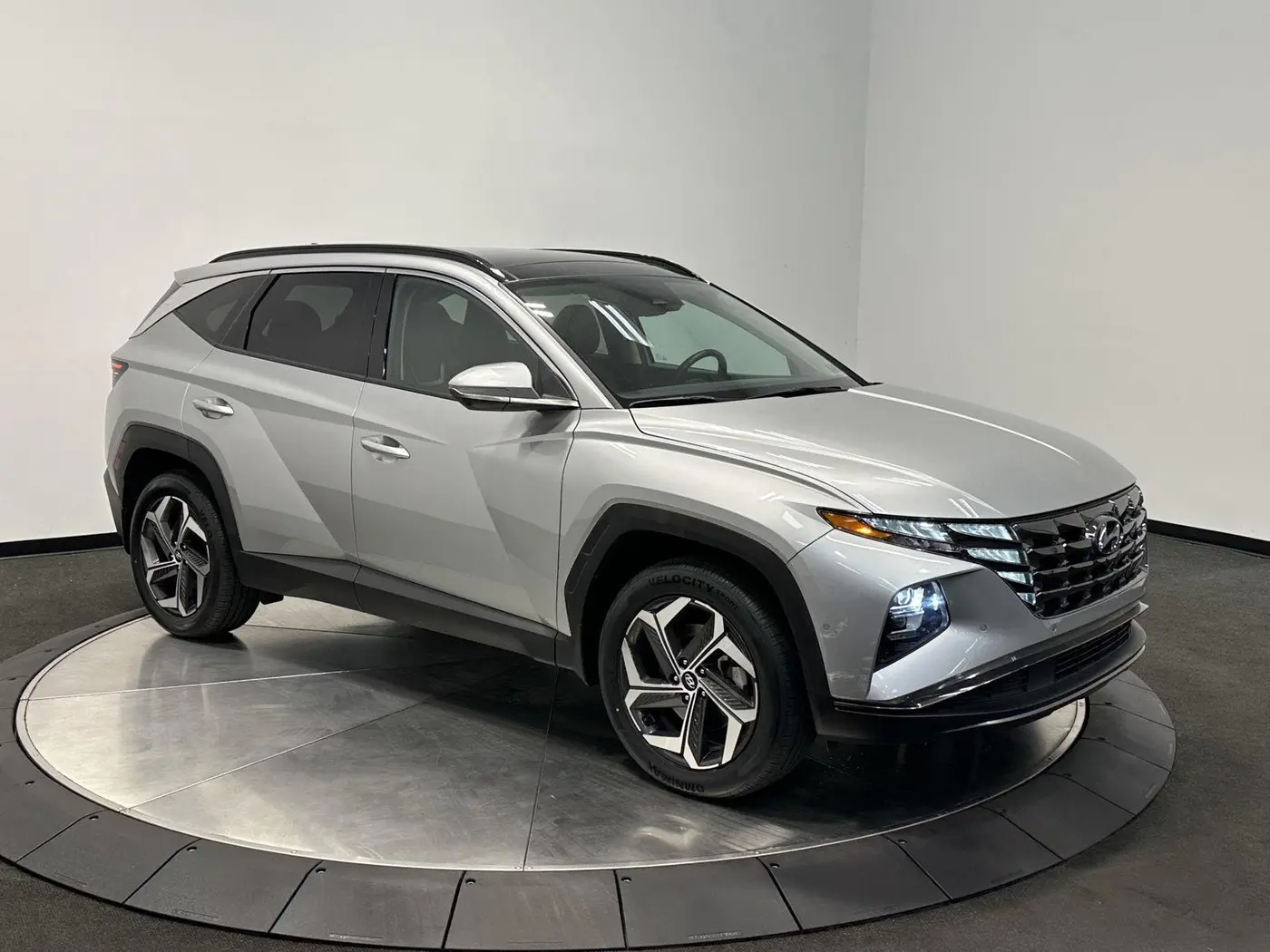 2023 Hyundai Tucson - $27,499