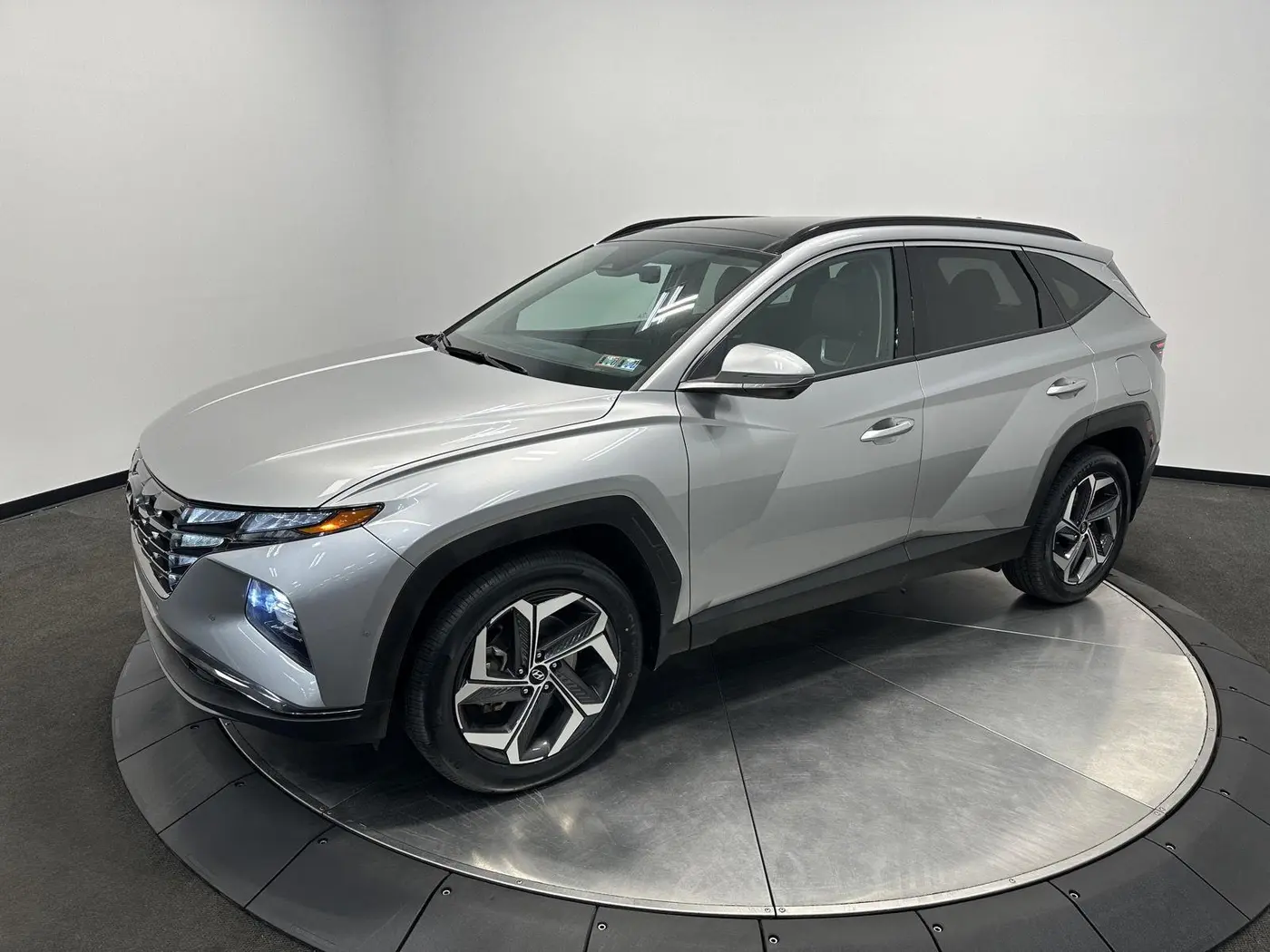 2023 Hyundai Tucson - $27,499