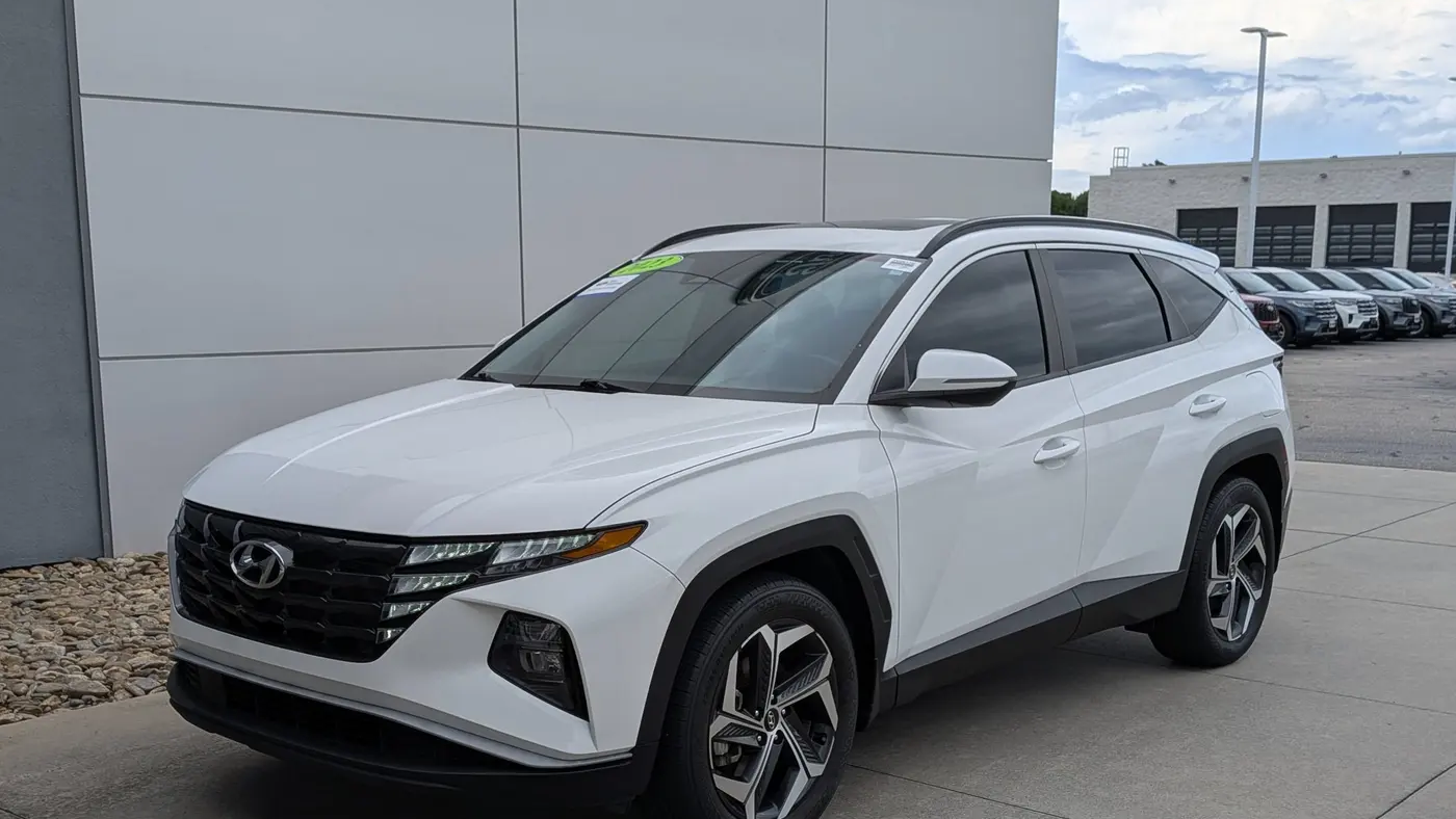 2023 Hyundai TUCSON SEL