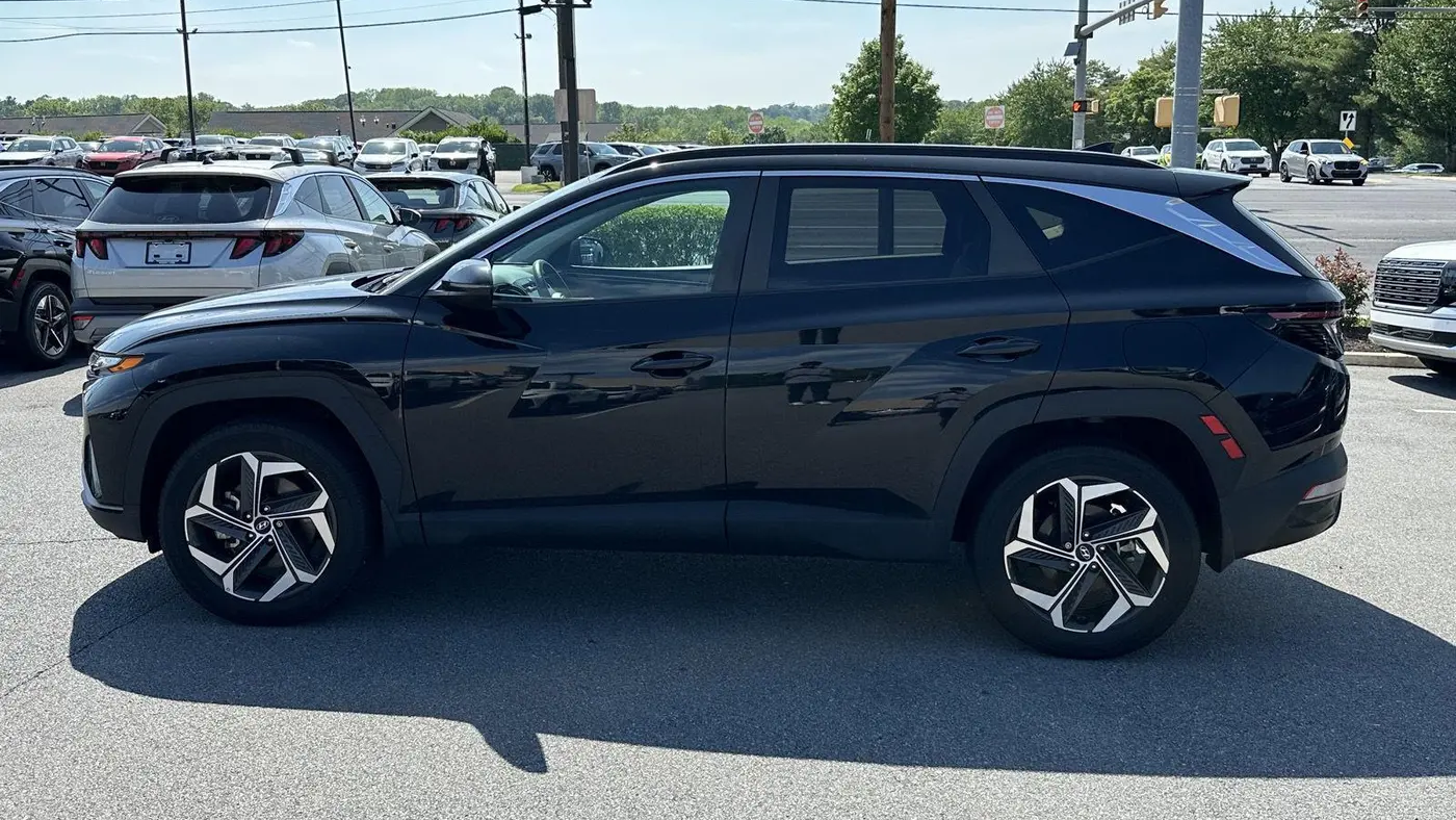2023 Hyundai TUCSON SEL