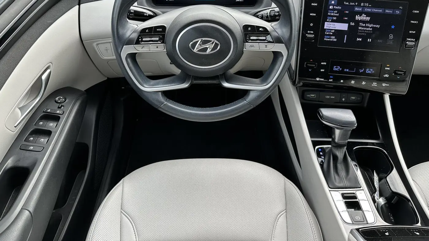 2023 Hyundai TUCSON SEL