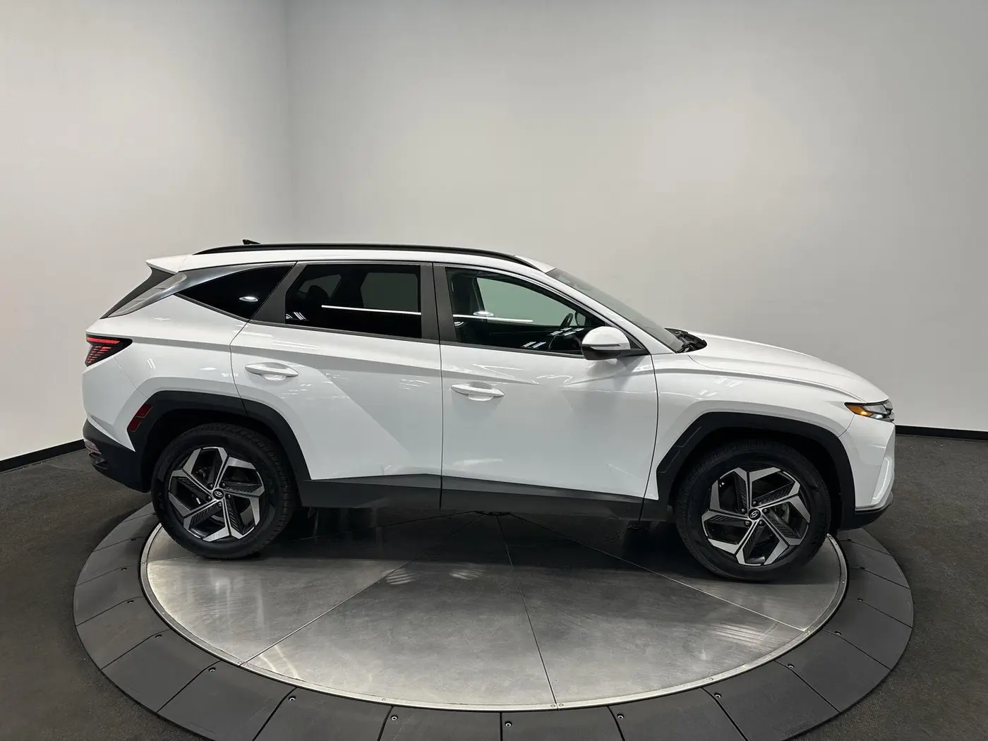 2022 Hyundai Tucson - $17,499
