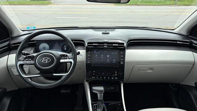 2023 Hyundai TUCSON SEL
