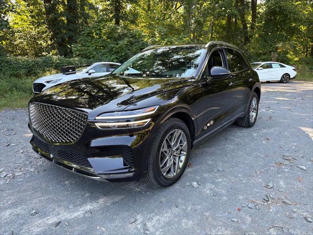 2024 Genesis Gv70 - $37,999