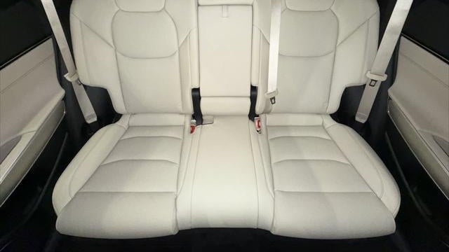 2024 Genesis GV70 2.5T Standard