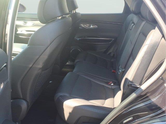 2025 Genesis Gv70 - $30,826