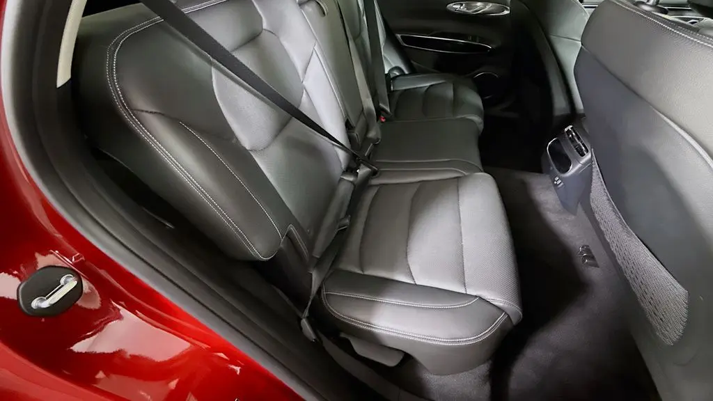 2025 Genesis GV70 2.5T Standard