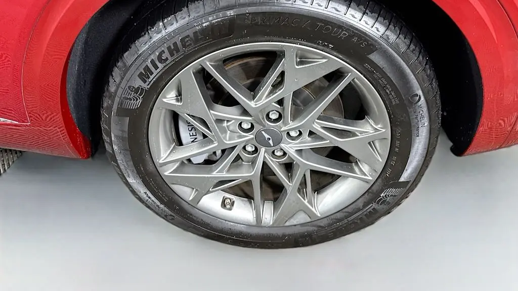 2025 Genesis GV70 2.5T Standard