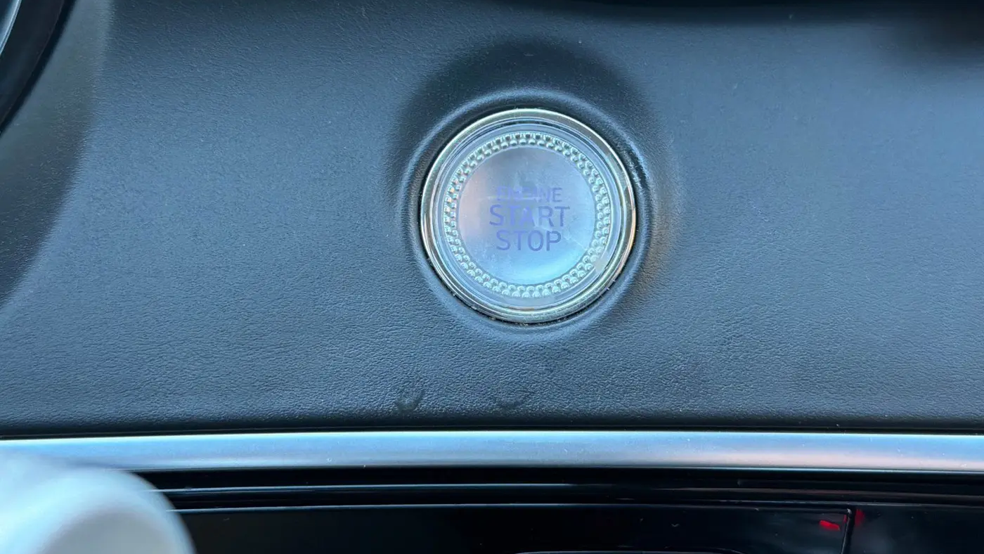2025 Genesis GV70 2.5T Standard