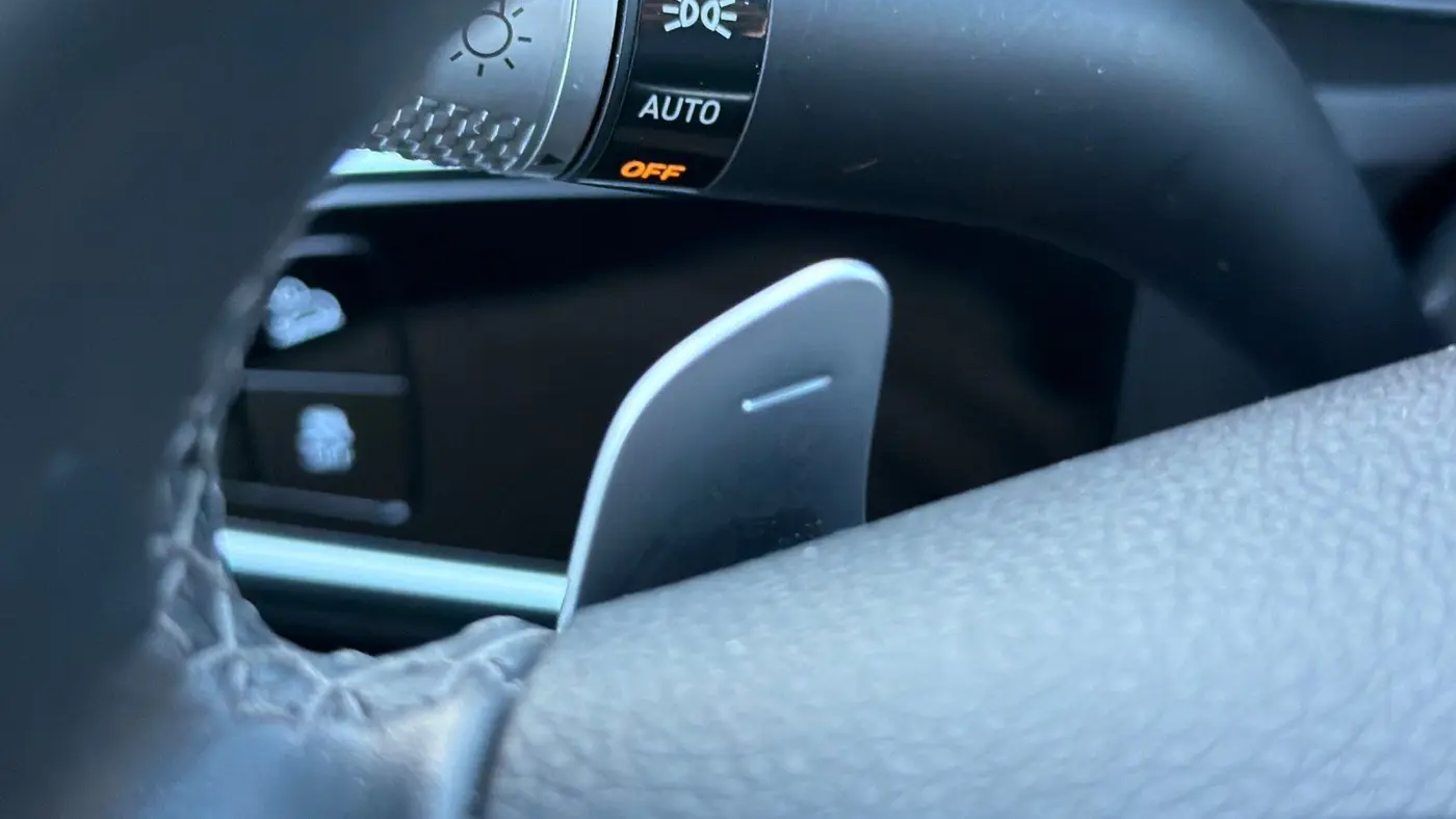 2025 Genesis GV70 2.5T Standard