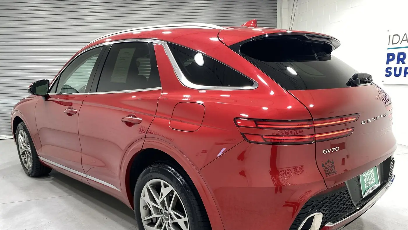 2025 Genesis GV70 2.5T Standard