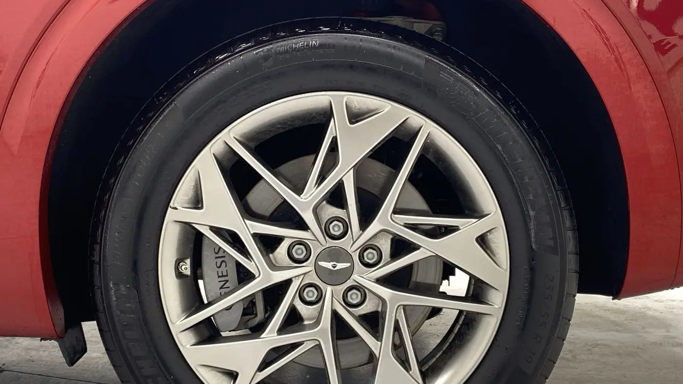 2025 Genesis GV70 2.5T Standard