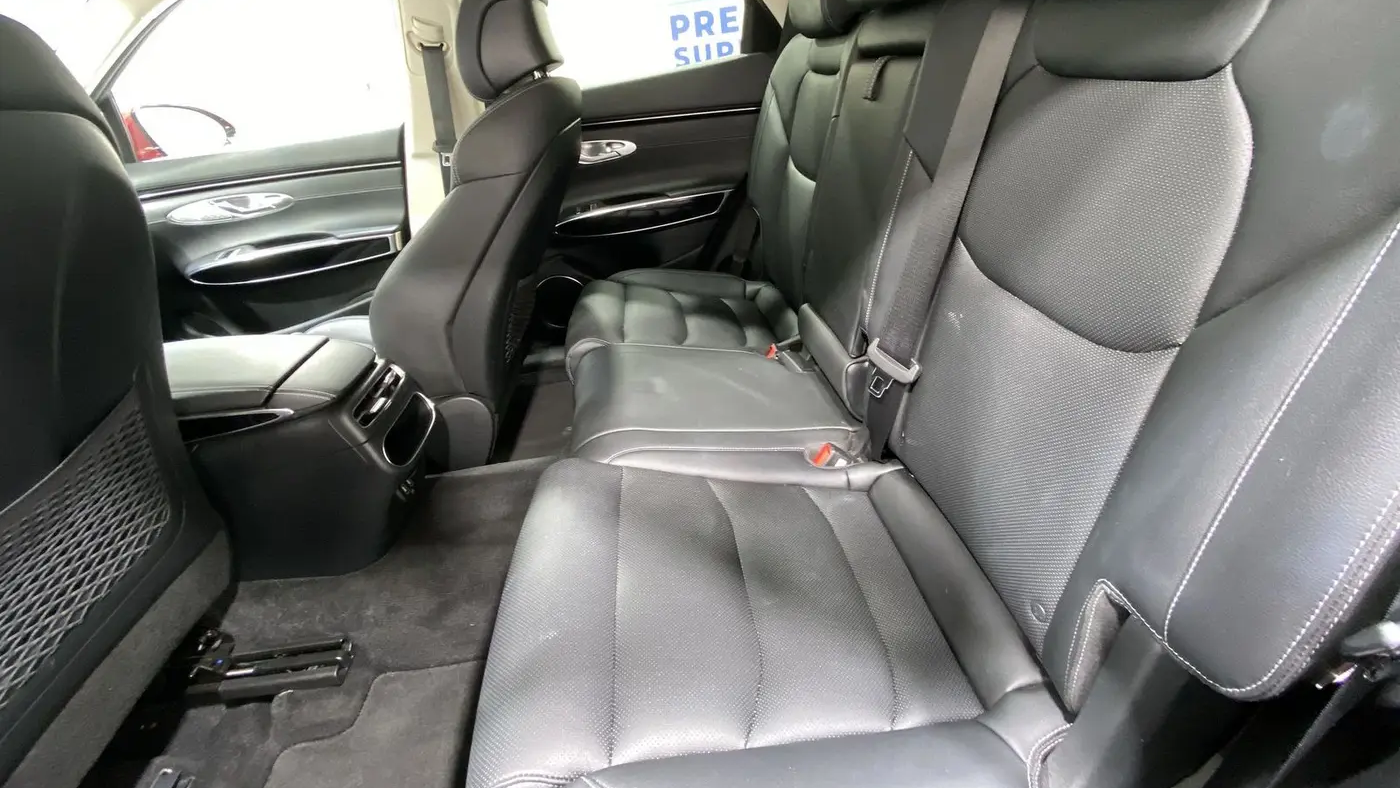 2025 Genesis GV70 2.5T Standard