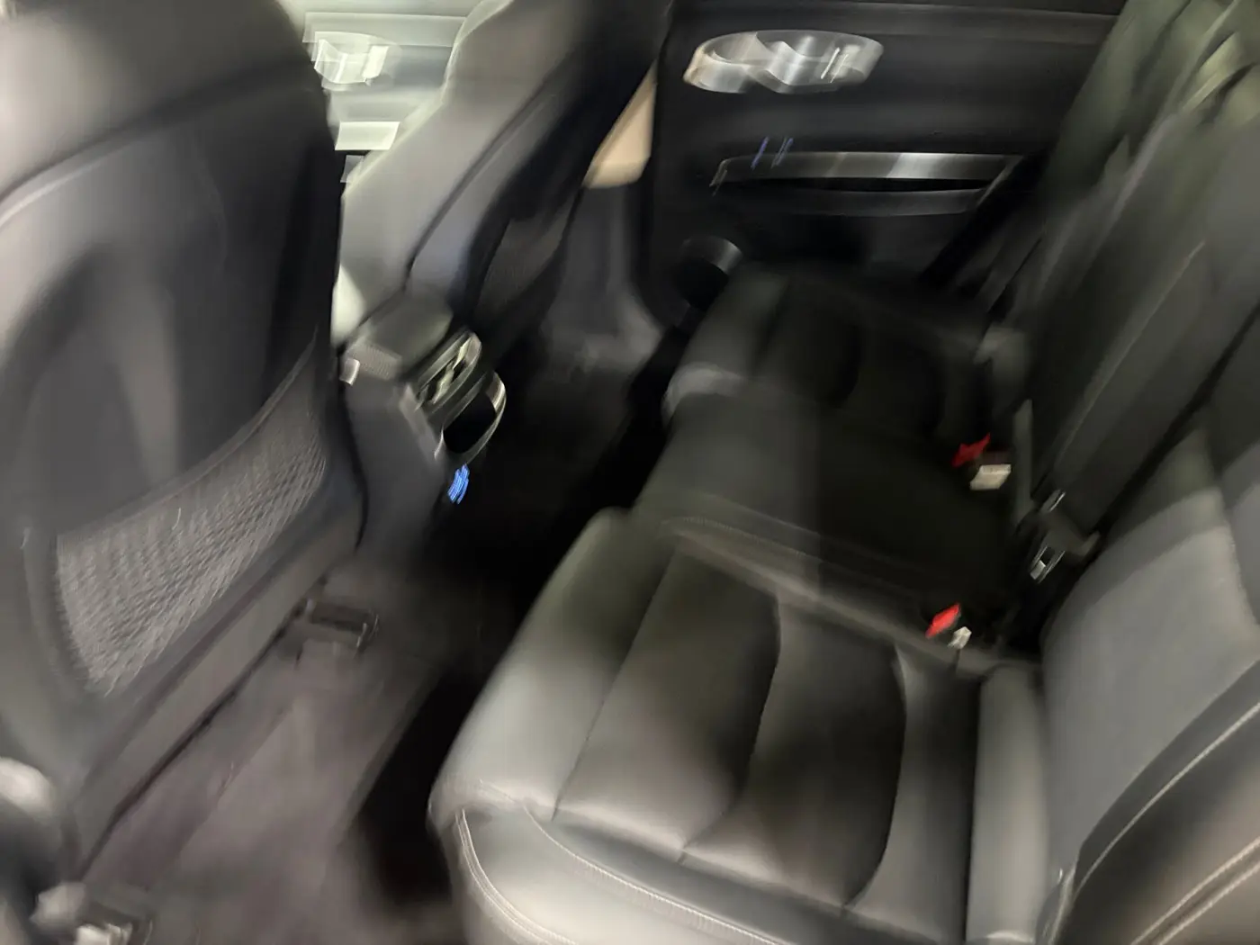 2025 Genesis Gv70 - $28,500