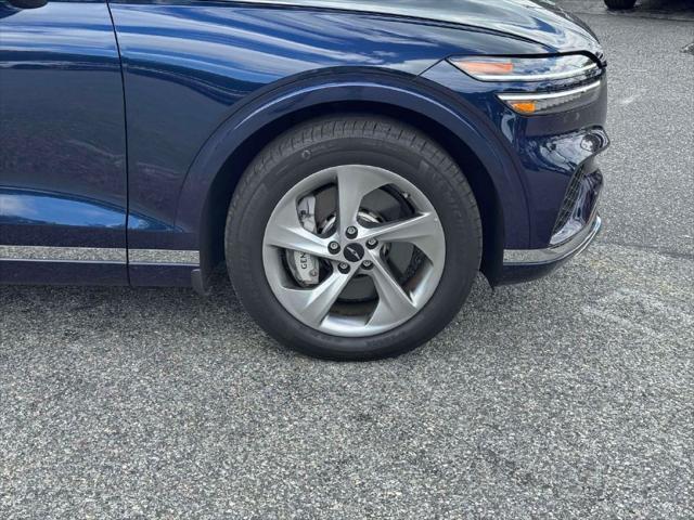 2026 Genesis Gv70 - $49,126
